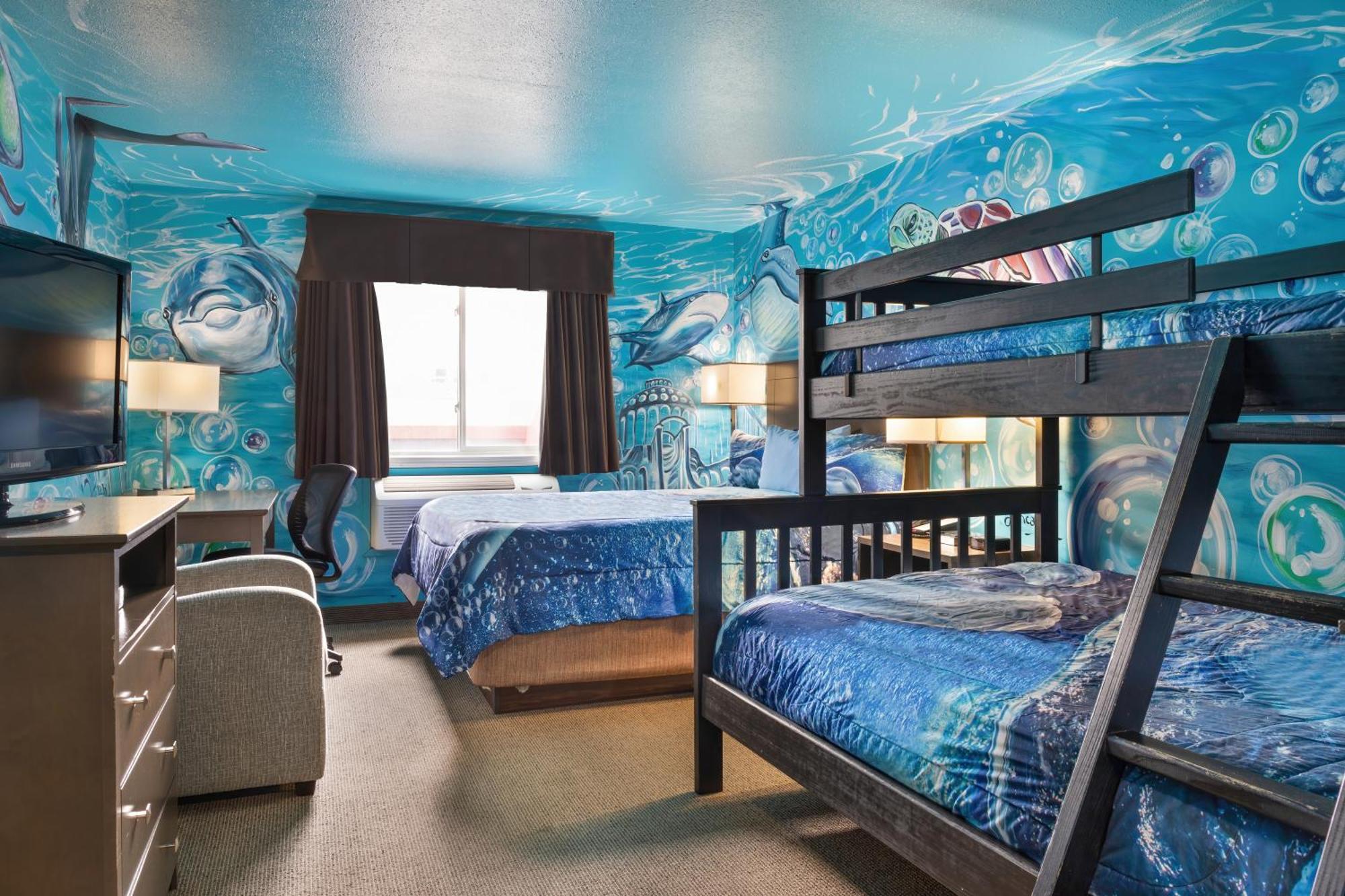 Days Inn By Wyndham Steinbach Экстерьер фото
